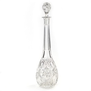 Wysoka kryształowa karafka na wino, Polska, l. 70. 