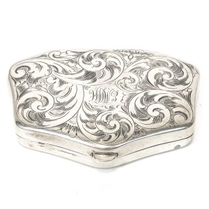 Srebrna tabakiera  grawerowana, sterling